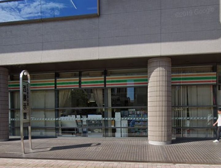 丸岡ビルの周辺