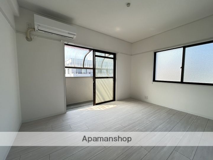 第2洋幸ビルの内装