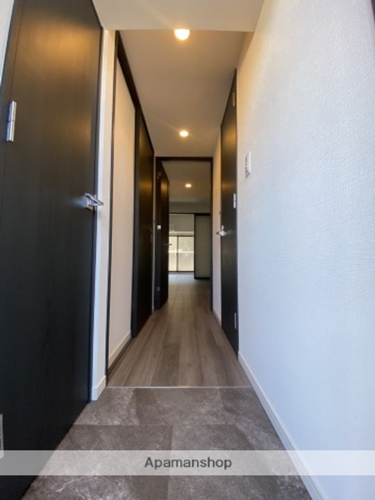 S-RESIDENCE広島駅clarityの玄関