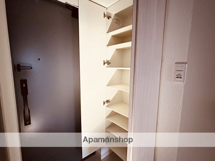 S-RESIDENCE空港通りawesomeの内装