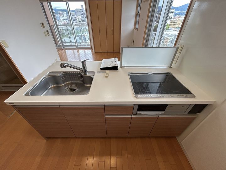 HOUSETAGAWAの内装