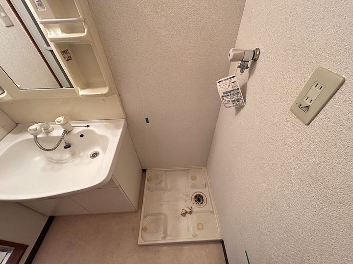 コンフォール空港通りの内装