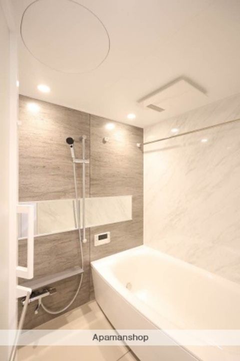 シャーメゾンステージ中央通りの風呂