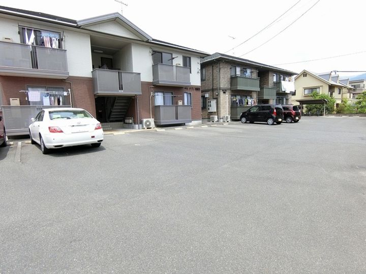 ベルメゾン可部B棟の外観