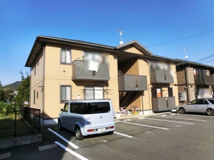 ベルメゾン可部B棟の外観