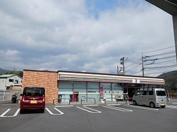 キララの周辺