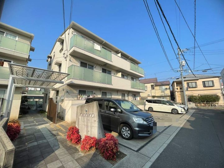 KIMIKOC棟の外観