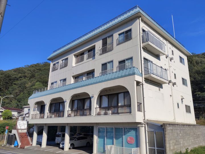 RKビル401号室の外観