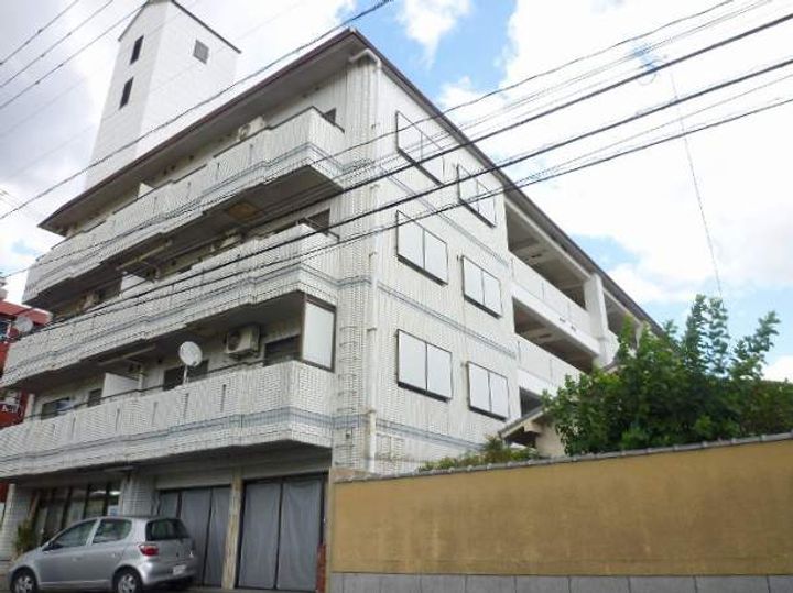 第6タナカビルの外観