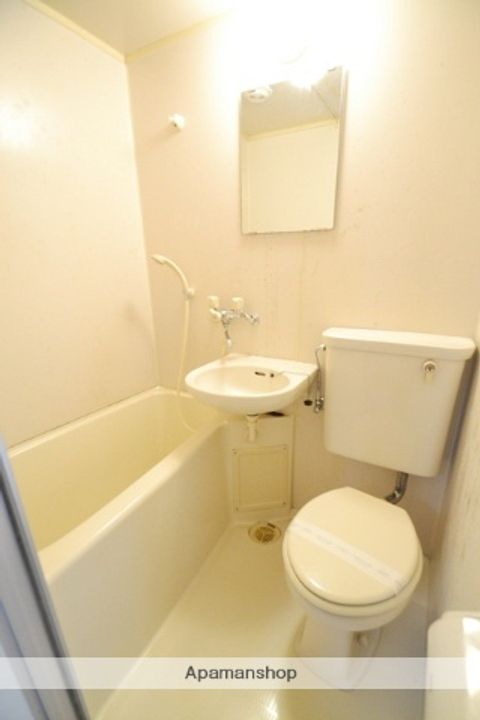 第3松岡ビル206の風呂