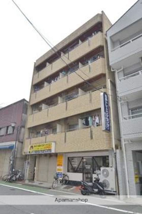 和秀舟入本町ビル313の外観