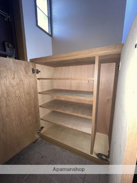 マンション春夏秋冬の内装