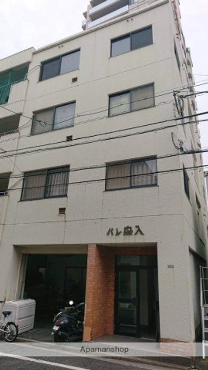 パレ舟入の外観