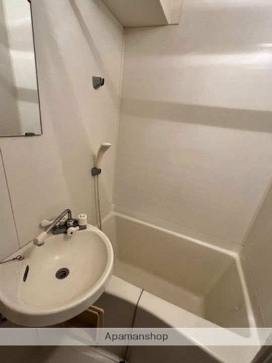 コート上東雲の風呂