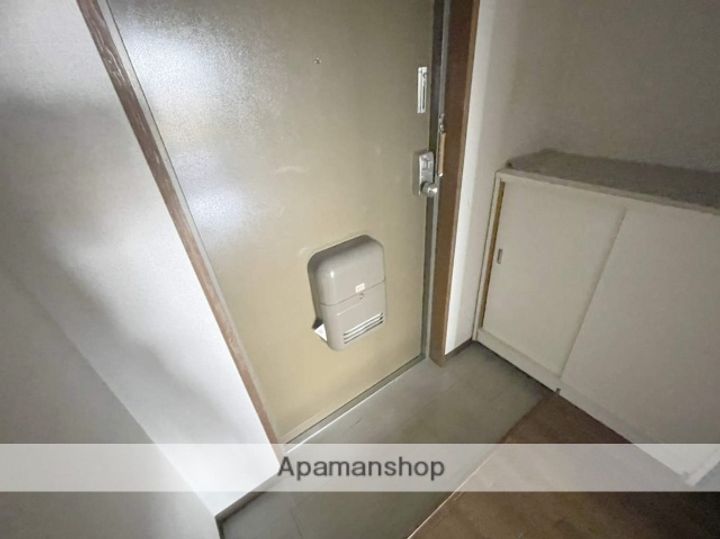 ピアーチェ住吉の玄関