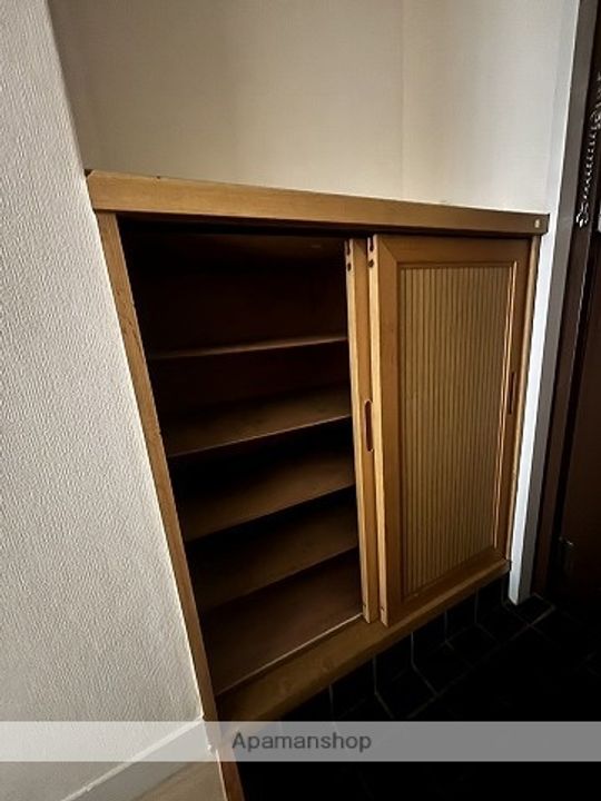 日興マンション A棟の内装