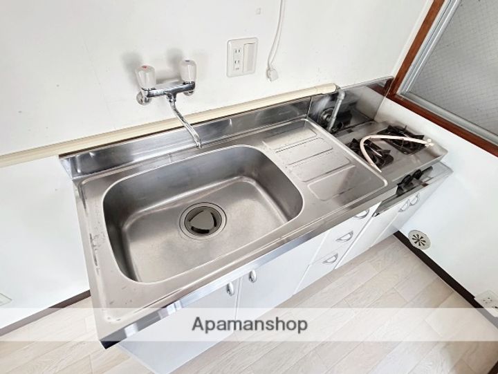 ユリ八丁堀の内装