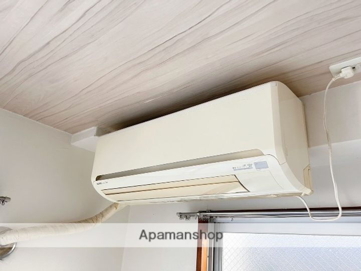 ユリ八丁堀の内装