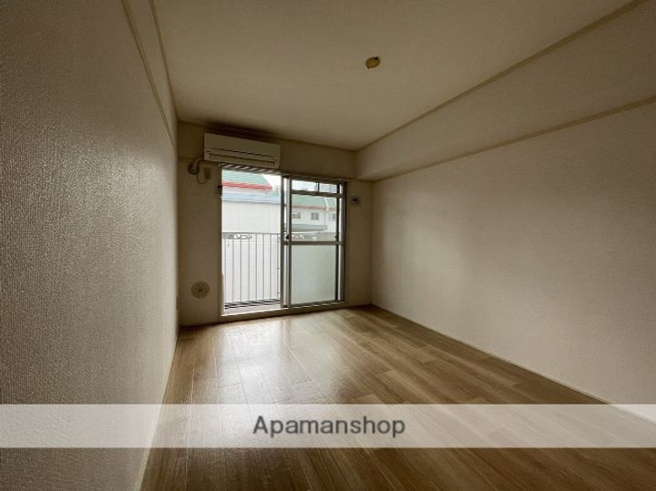 第2浜村ビルの内装