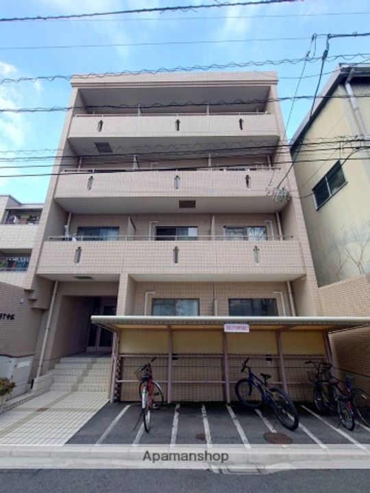 CREST中広の外観
