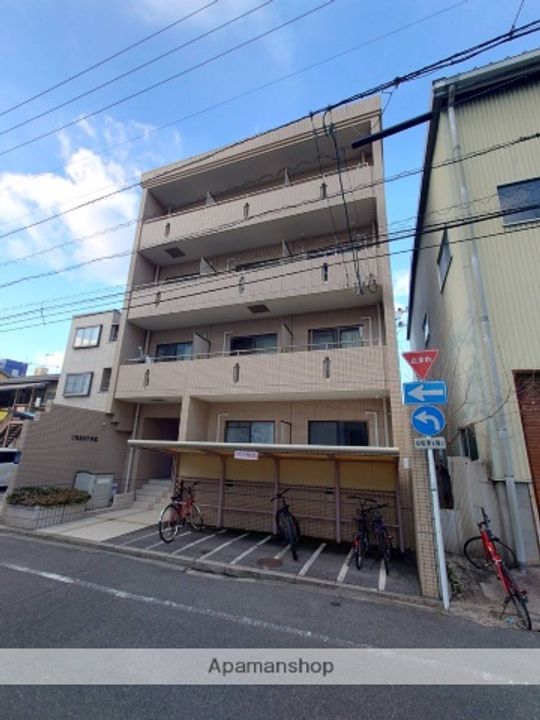 CREST中広の外観