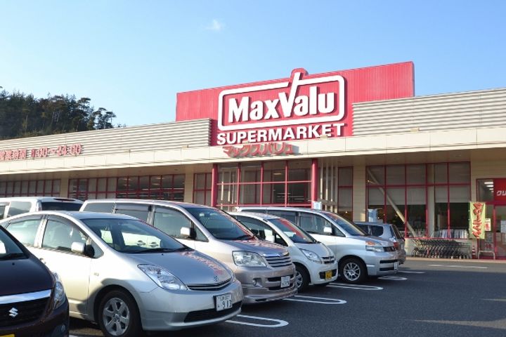 ラッキーフリューゲルの周辺