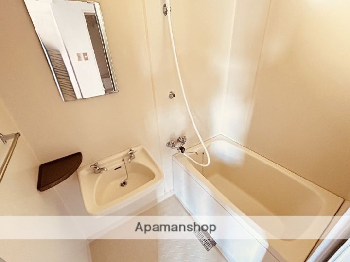 ハイタウン榎町の風呂