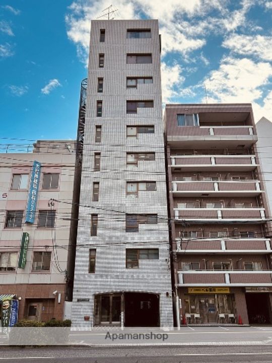 ハイタウン榎町の外観