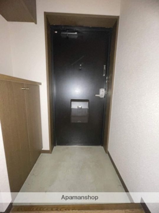 THEKAMINOBORIの玄関