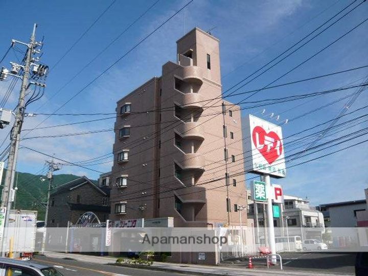 レジデンス折出の外観