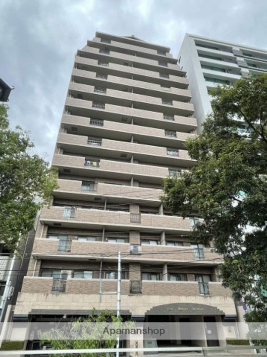 ライオンズマンション平和公園302の外観