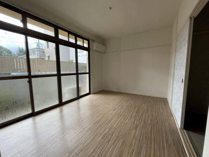 渡部コーポの内装