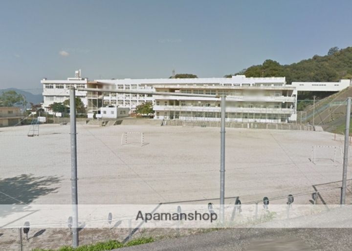 フレグランス中山台B棟の周辺