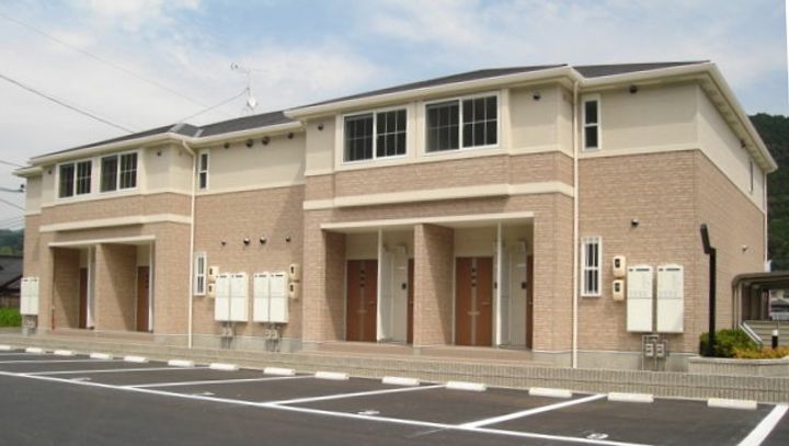 セラヴィ Jの外観