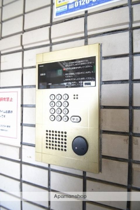 広島県広島市南区出島1丁目の賃貸マンションの内装
