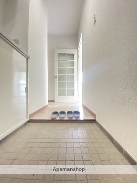 第一清水ビルの玄関