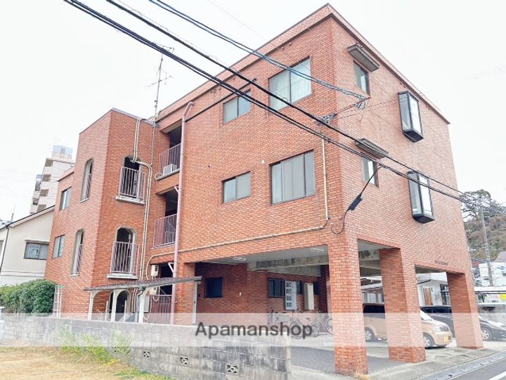 江波ヒカリハイツの外観