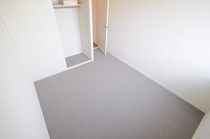 レオパレスYの居間