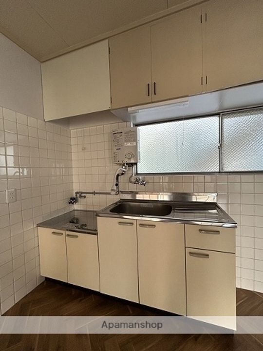 吉村建設ビルのキッチン