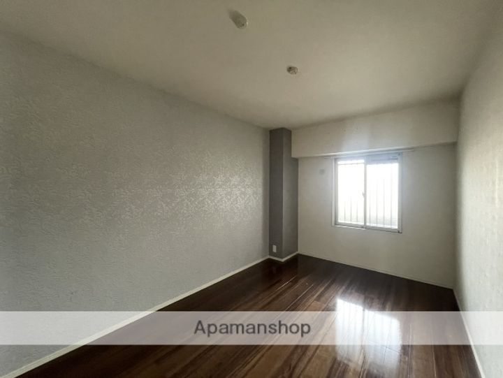 サーパス平和公園の内装