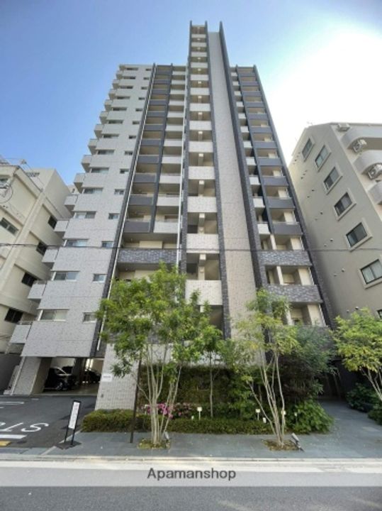 サーパス平和公園の外観