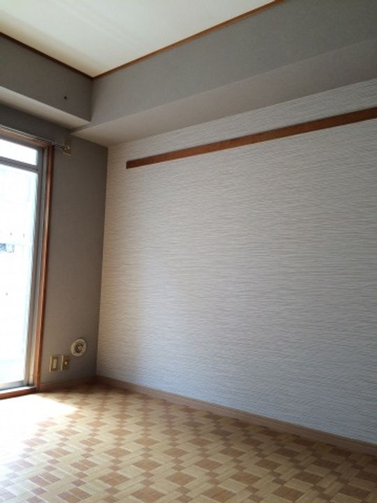 MSビル 南竹屋201号室の居間