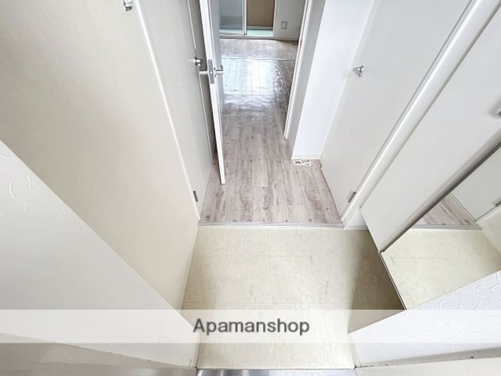 katayamaBLDG27の玄関