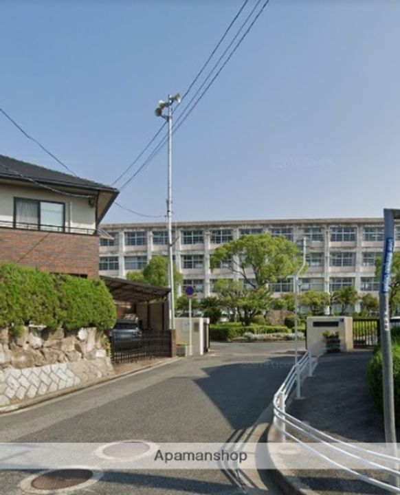 広島県安芸郡府中町浜田2丁目の賃貸マンションの周辺