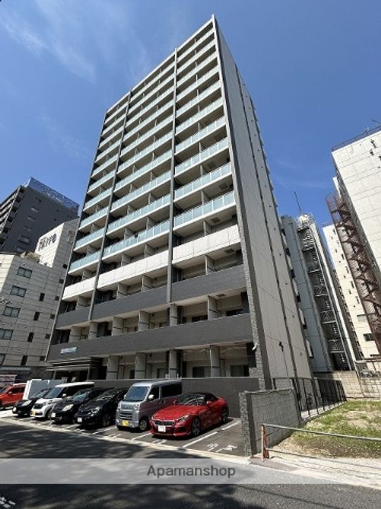 アーバイン比治山の外観