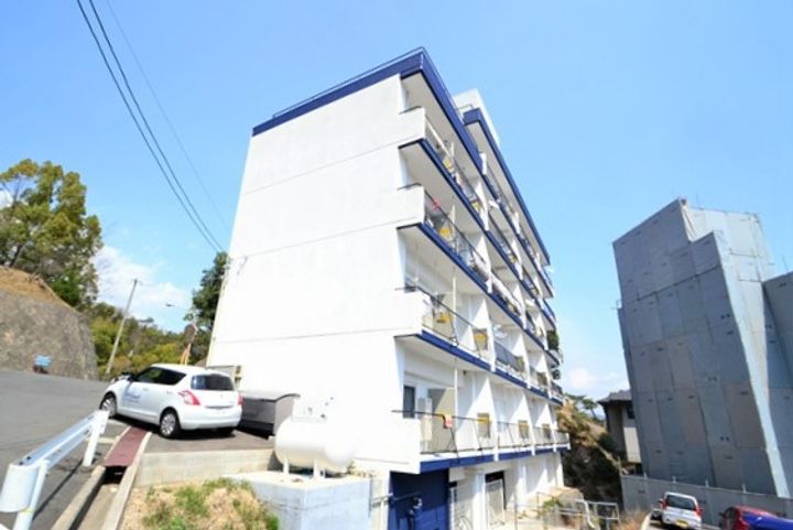 広島県広島市西区三滝本町1丁目の賃貸マンションの外観