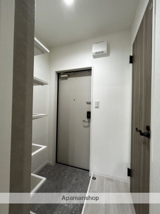 Lien草津浜町の玄関