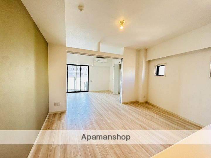 ブランシエスタ広島駅の居間