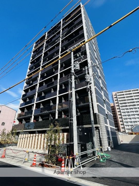 S-RESIDENCE空港通りawesomeの外観