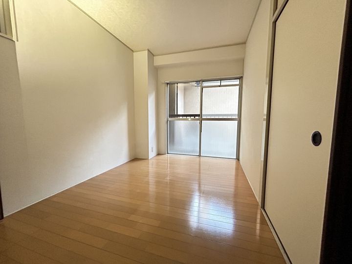 宮原ビル201号室の内装